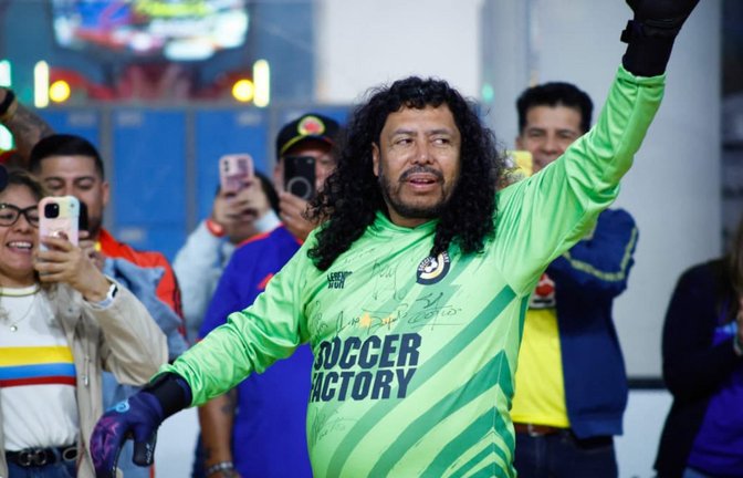 Ein Gericht in Kolumbien hat die Beschlagnahmung eines Hauses des legendären kolumbianischen Ex-Fußball-Nationaltorwarts René Higuita angeordnet (Archivfoto).<span class='image-autor'>KENA BETANCUR/AFP</span>