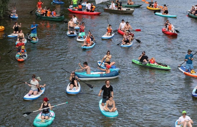 Es geht bunt zu bei der Critical Nass in Stuttgart auf dem Neckar.<span class='image-autor'>Elmer Gutierrez/privat</span>