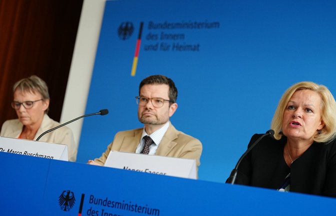 Vor gerade mal anderthalb Wochen stellte die Bundesregierung die Maßnahmen vor, jetzt sind sie schon fast vergessen.<span class='image-autor'>Foto: dpa/Kay Nietfeld</span>