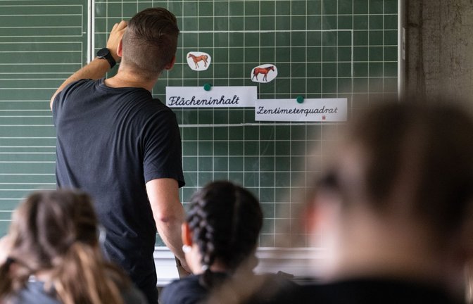Kultus- und Finanzministerium haben am Montag die Untersuchungsergebnisse vorgelegt. (Symbolfoto)<span class='image-autor'>Foto: Marijan Murat/dpa</span>