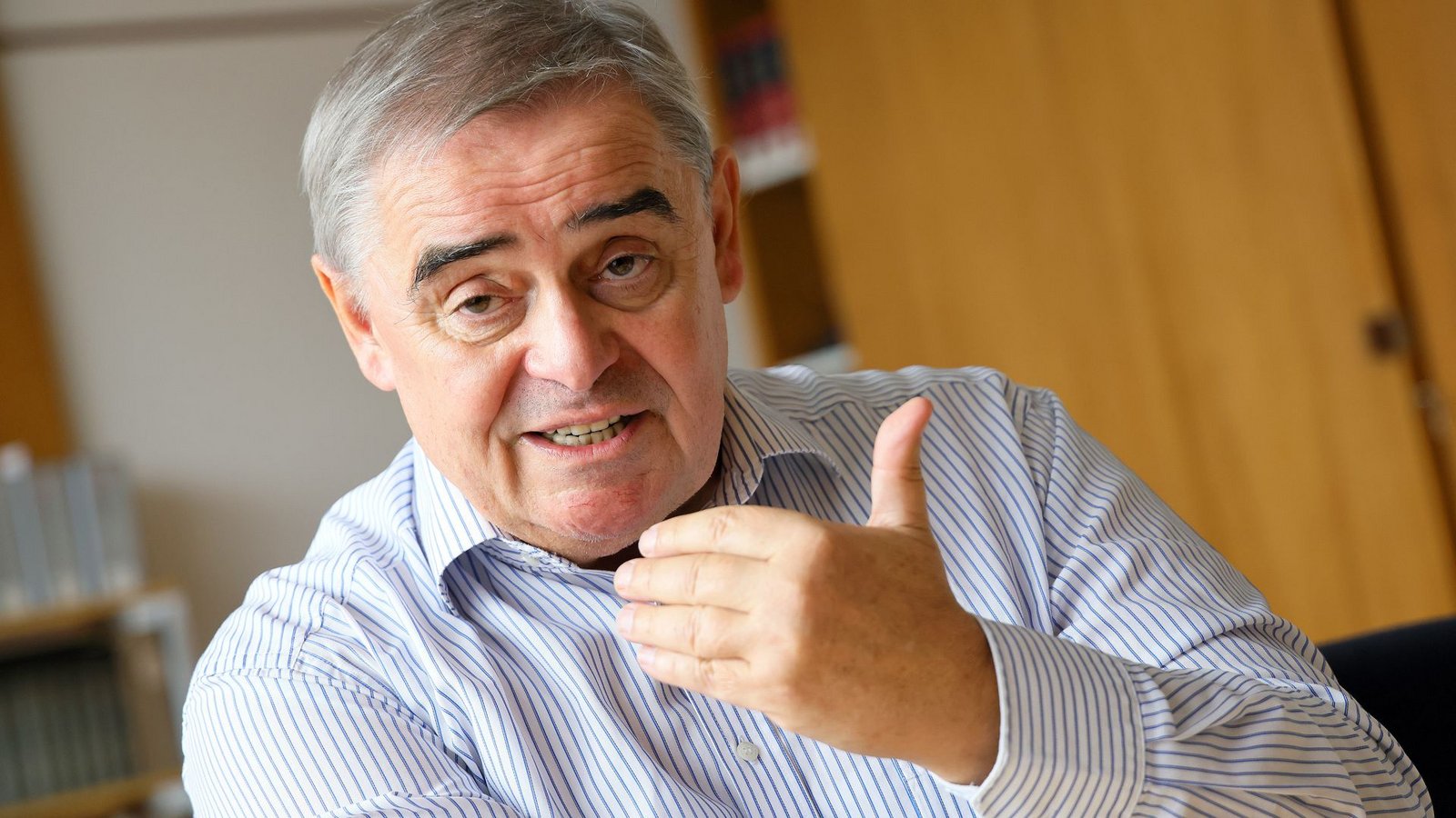 Peter Müller kennt beide Welten – die der Politik und die der Richter am Bundesverfassungsgericht.Foto: jodo-foto Karlsruhe Peter Müller kennt beide Welten – die der Politik und die der Richter am Bundesverfassungsgericht.Foto: jodo-foto Karlsruhe