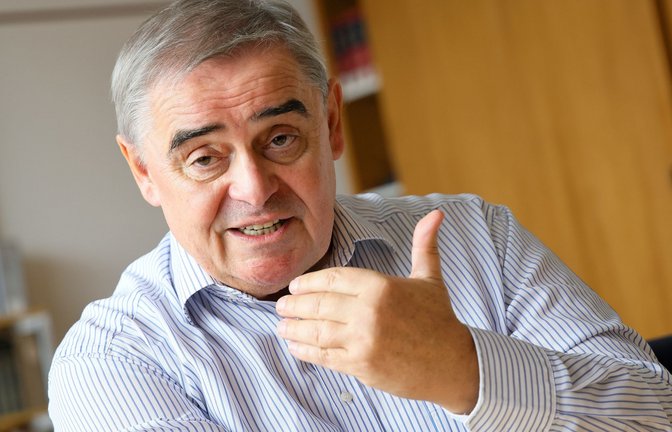 Peter Müller kennt beide Welten – die der Politik und die der Richter am Bundesverfassungsgericht.<span class='image-autor'>Foto: jodo-foto Karlsruhe</span>