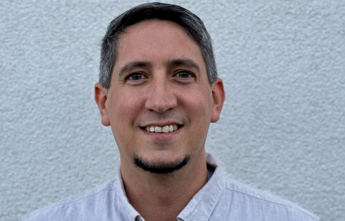 Fabian Scheck unterrichtet Biologie und Umweltbildung, inzwischen beschäftigt er sich auch viel mit digitaler Bildung.<span class='image-autor'>Konrad Lorenz Gymnasium Gänserndorf</span>