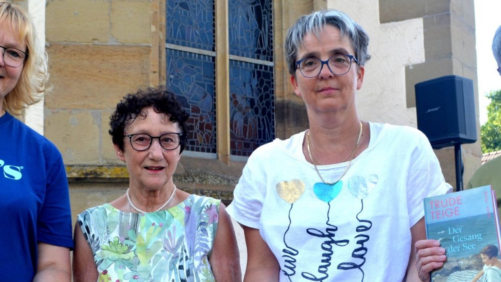 Natascha Berghänel, Rotraut Knodel, Nicole Knopf und Tordis Oder (v.l.) reisen mit ihrem Publikum in der Fantasie rund um die Welt. Foto: Stahlfeld Natascha Berghänel, Rotraut Knodel, Nicole Knopf und Tordis Oder (v.l.) reisen mit ihrem Publikum in der Fantasie rund um die Welt. Foto: Stahlfeld