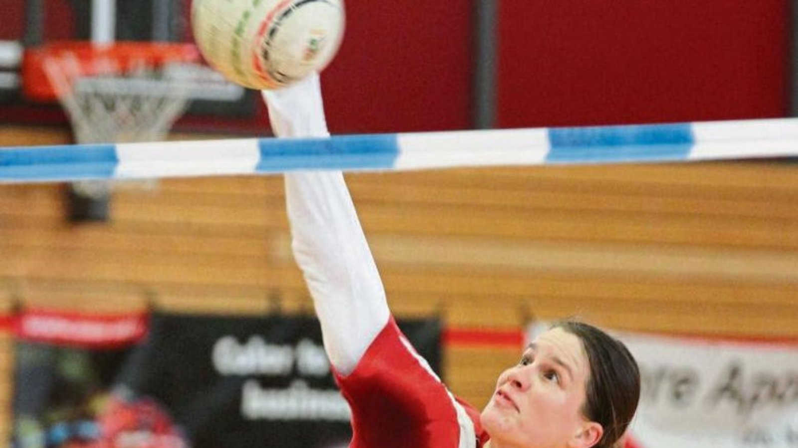 Für Eva Grözinger und die Faustballerinnen des TV Vaihingen geht es am Sonntag zum Spieltag nach Landshut. In Bayern trifft der TVV auf Gastgeber TGL und den TSV Gärtringen. Foto: Nachreiner
