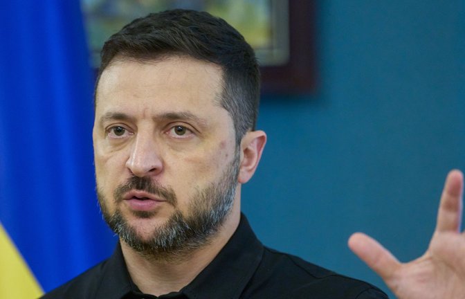 Wolodymyr Selenskyj hat sich zu Neuwahlen bereit erklärt (Archivbild).<span class='image-autor'>Foto: AP/dpa/Efrem Lukatsky</span>