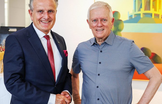 Zwei Oberbürgermeister im Gespräch: Frank Nopper (amtierend, CDU), Fritz Kuhn (im Ruhestand, Grüne)<span class='image-autor'>Foto: Lichtgut/Christoph Schmidt</span>