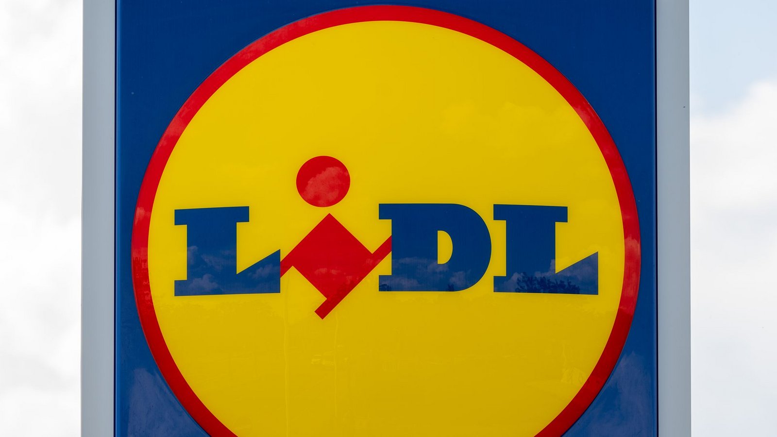 Lidl baut ein Pub in Nordirland. (Archivbild)Foto: Hendrik Schmidt/dpa