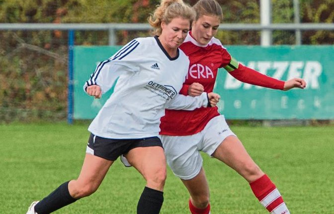 SVH-Mannschaftsführerin Kerstin Englert hat Tanja Assmann und dem TSV Ottmarsheim im Spitzenspiel der Bezirksliga 2 kaum eine Chance gelassen. Foto: Leitner