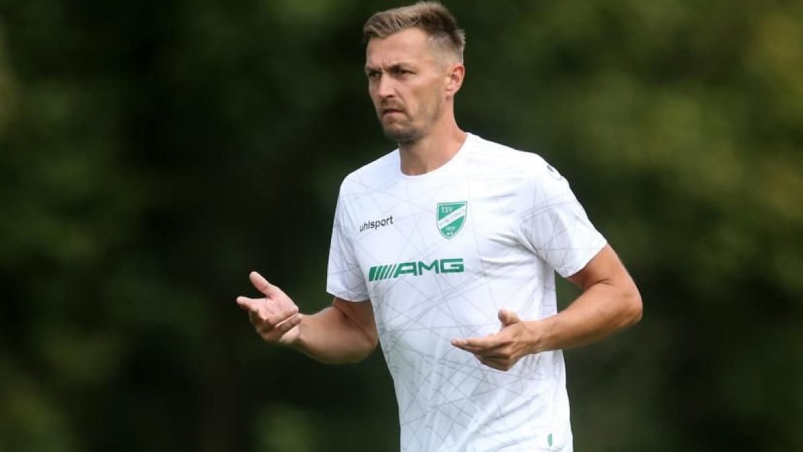 Spielertrainer Dominik Janzer traf für Affalterbach vier Mal ins Schwarze.Avanti/Archiv Spielertrainer Dominik Janzer traf für Affalterbach vier Mal ins Schwarze.Avanti/Archiv