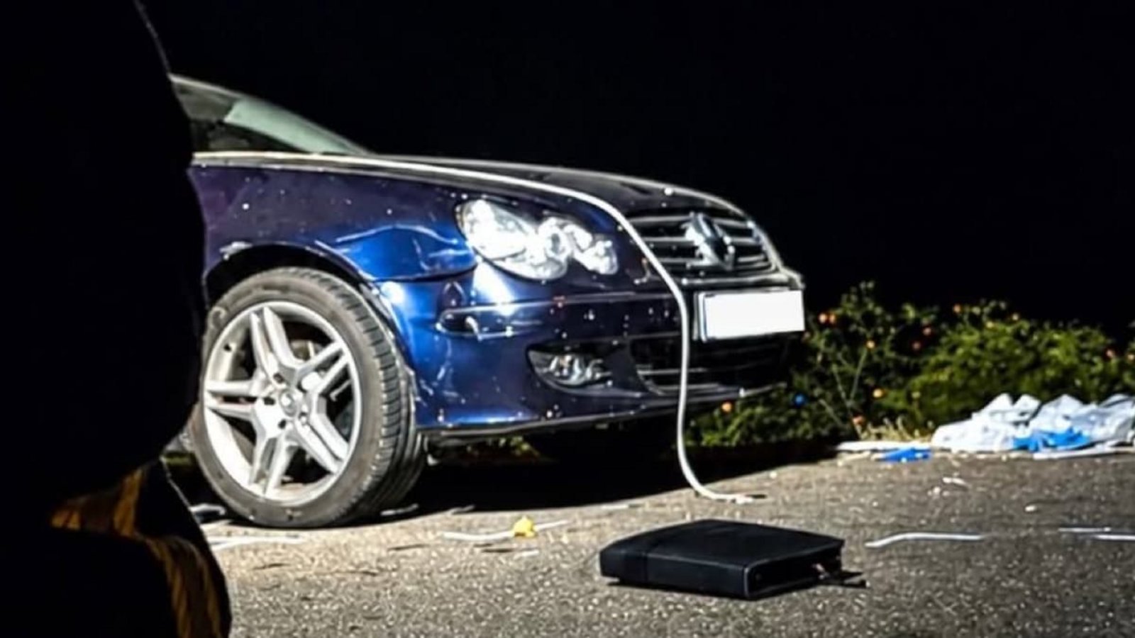 Auf dem Tüllinger hat sich am Mittwochabend ein Unfall ereignet. Mehrere Menschen wurden verletzt.Feuerwehr Lörrach