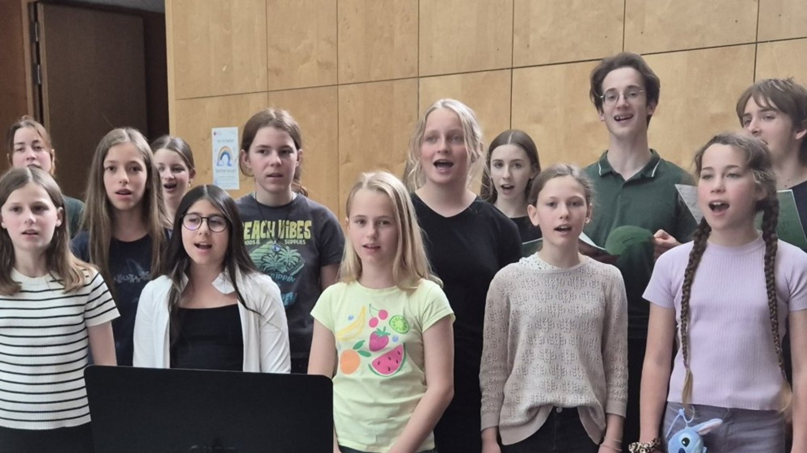 Die Schülerinnen und Schüler proben bereits eifrig für ihren Auftritt. Foto: p Die Schülerinnen und Schüler proben bereits eifrig für ihren Auftritt. Foto: p