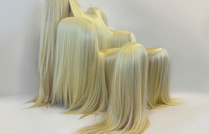 Verführerisch und verwirrend - in der Schau „A-Z Mapping the Future“ in der Staatsgalerie Stuttgart zu sehen: Skulptur „I’d wanna be me too“ von krowni<span class='image-autor'>krowni</span>