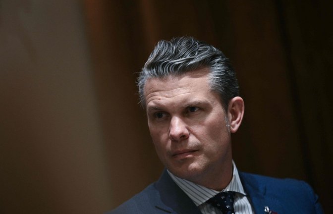 US-Verteidigungsminister Pete Hegseth machte zuletzt mit der Chatgruppenaffäre von sich reden. (Archivbild)<span class='image-autor'>Foto: AFP/BRENDAN SMIALOWSKI</span>