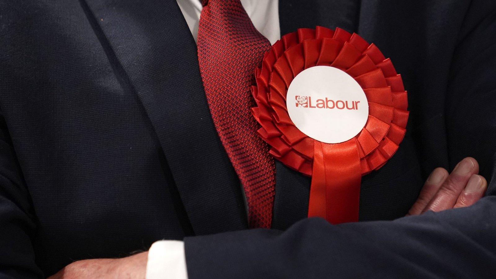 Nicht nur der Premier, sondern auch die Labour-Partei steckt in einer historischen Krise. (Archivbild)Foto: Joe Giddens/PA Wire/dpa Nicht nur der Premier, sondern auch die Labour-Partei steckt in einer historischen Krise. (Archivbild)Foto: Joe Giddens/PA Wire/dpa