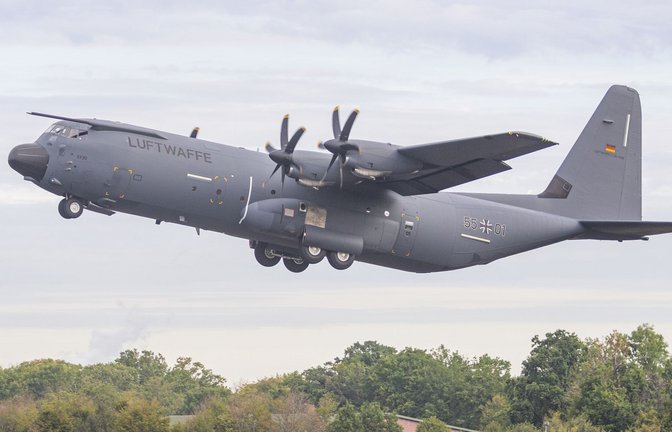 Transportmaschinen der Luftwaffe vom Typ C-130J Hercules sollen über dem Gazastreifen zum Einsatz kommen.<span class='image-autor'>Foto: Bundeswehr/Ingo Tesche</span>