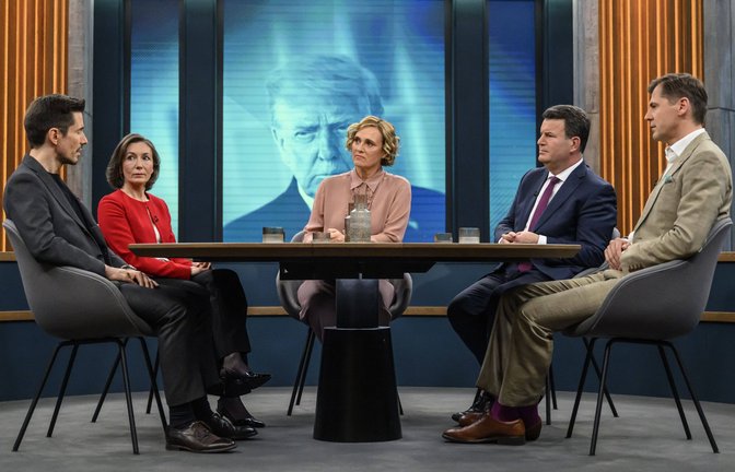 Im Bild v.l.: Bojan Pancevski, Claudia Major, Caren Miosga, Hubertus Heil und Daniel Gerlach am 26. April 2026.<span class='image-autor'>Foto: IMAGO/HMB-Media</span>