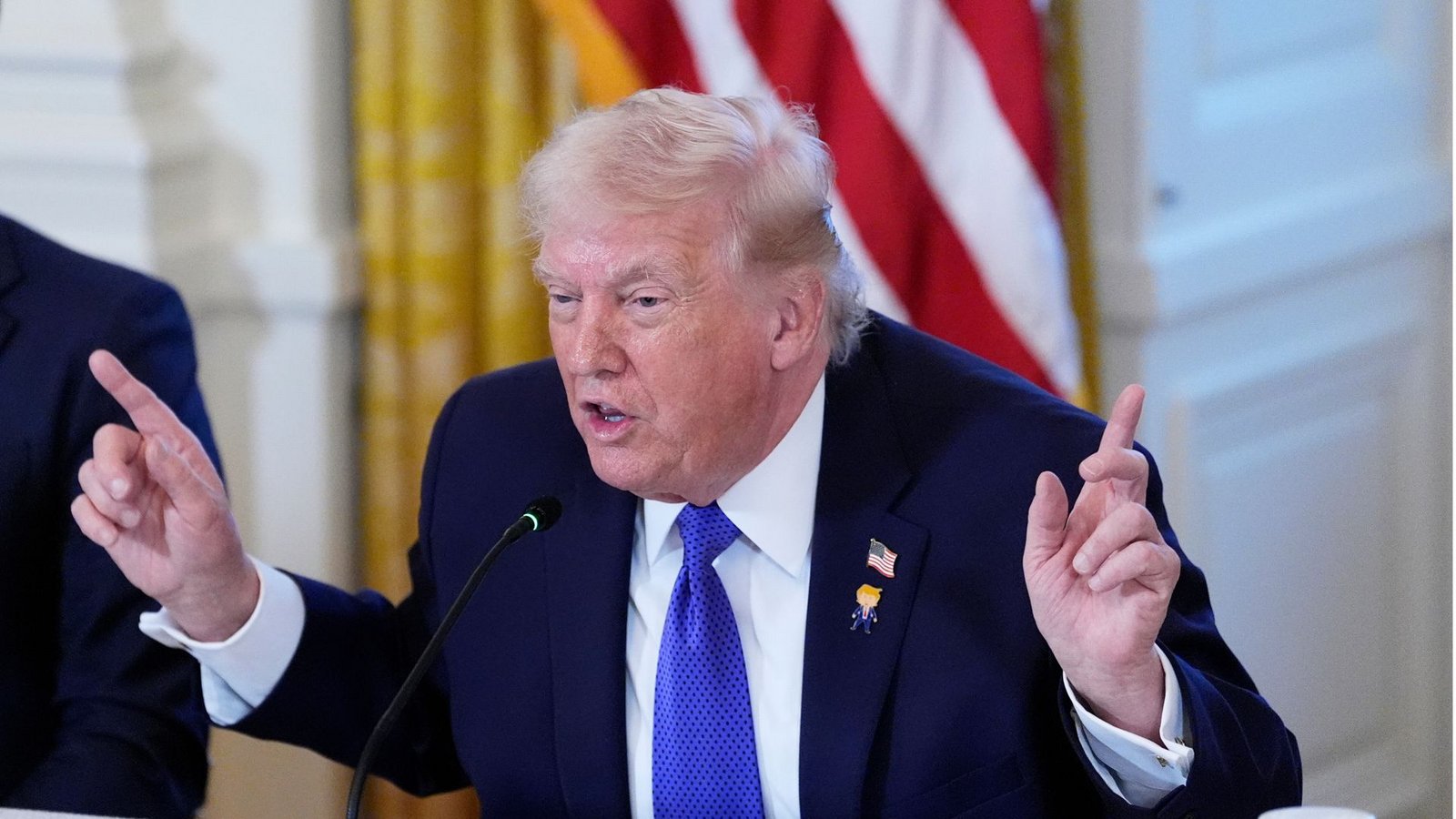 Herr der großen Töne: US-Präsident Donald TrumpFoto: Alex Brandon/AP/dpa Herr der großen Töne: US-Präsident Donald TrumpFoto: Alex Brandon/AP/dpa