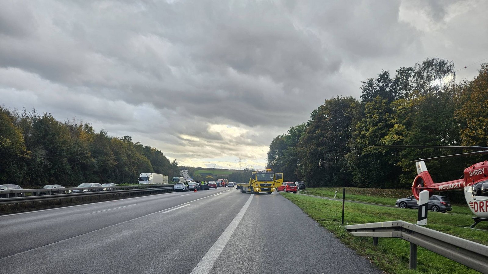... und mehrere weitere leicht verletzt.Foto: 7aktuell.de/ Hessenauer/7aktuell.de | Hessenauer ... und mehrere weitere leicht verletzt.Foto: 7aktuell.de/ Hessenauer/7aktuell.de | Hessenauer