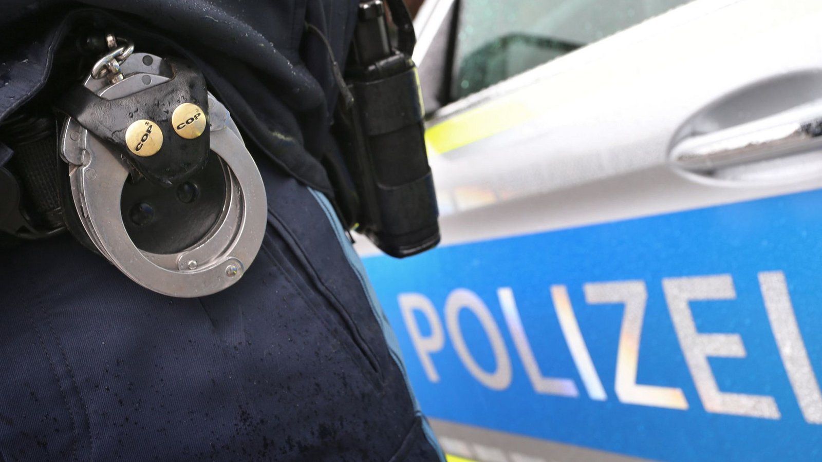 Die Polizei konnte die Frau anhand des Kfz-Kennzeichens schnell ermittelnFoto: dpa/Karl-Josef Hildenbrand