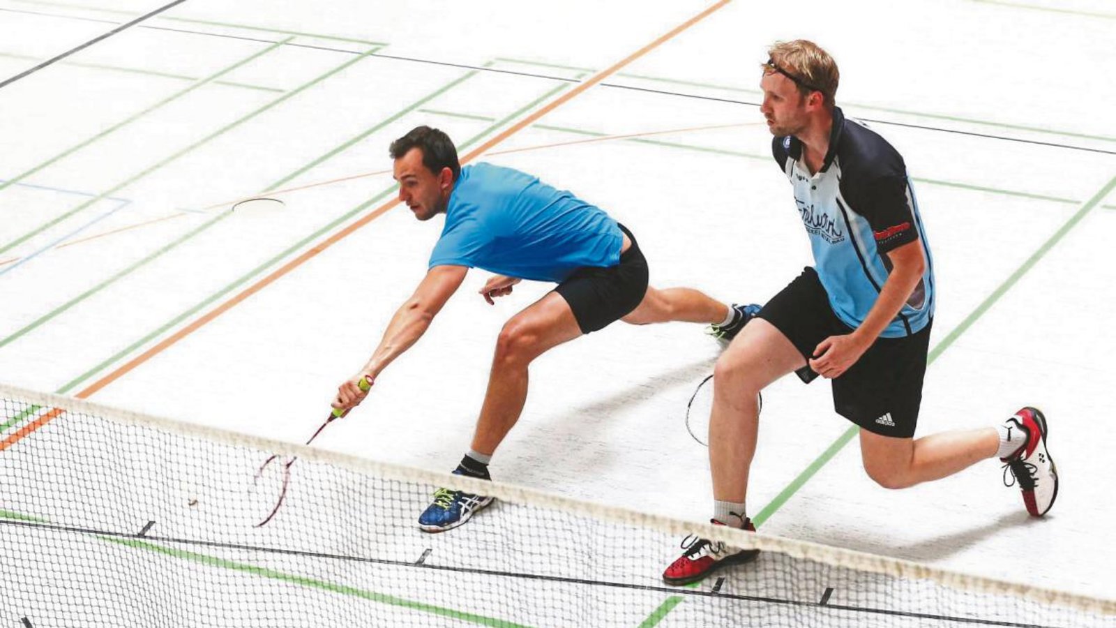 Julian Bopp und Matthias Munzig (von links) erkämpfen sich im Männerdoppel der A-Klasse den hervorragenden vierten Platz. Foto: Küppers Julian Bopp und Matthias Munzig (von links) erkämpfen sich im Männerdoppel der A-Klasse den hervorragenden vierten Platz. Foto: Küppers