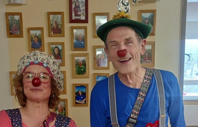 Lilli Spirelli alias Bettina Rottner-Schmidt und Clown Utttsch.  <span class='image-autor'>Foto: p</span>
