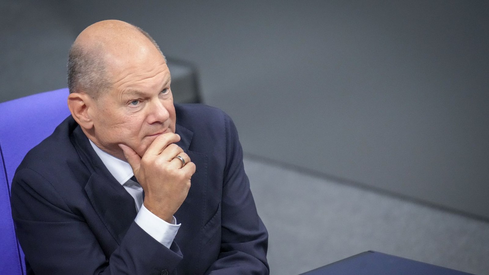 Bundeskanzler Olaf Scholz (SPD): Die Ampel-Koalition ist zerbrochen, Deutschland steht vor Neuwahlen.Foto: dpa/Kay Nietfeld Bundeskanzler Olaf Scholz (SPD): Die Ampel-Koalition ist zerbrochen, Deutschland steht vor Neuwahlen.Foto: dpa/Kay Nietfeld