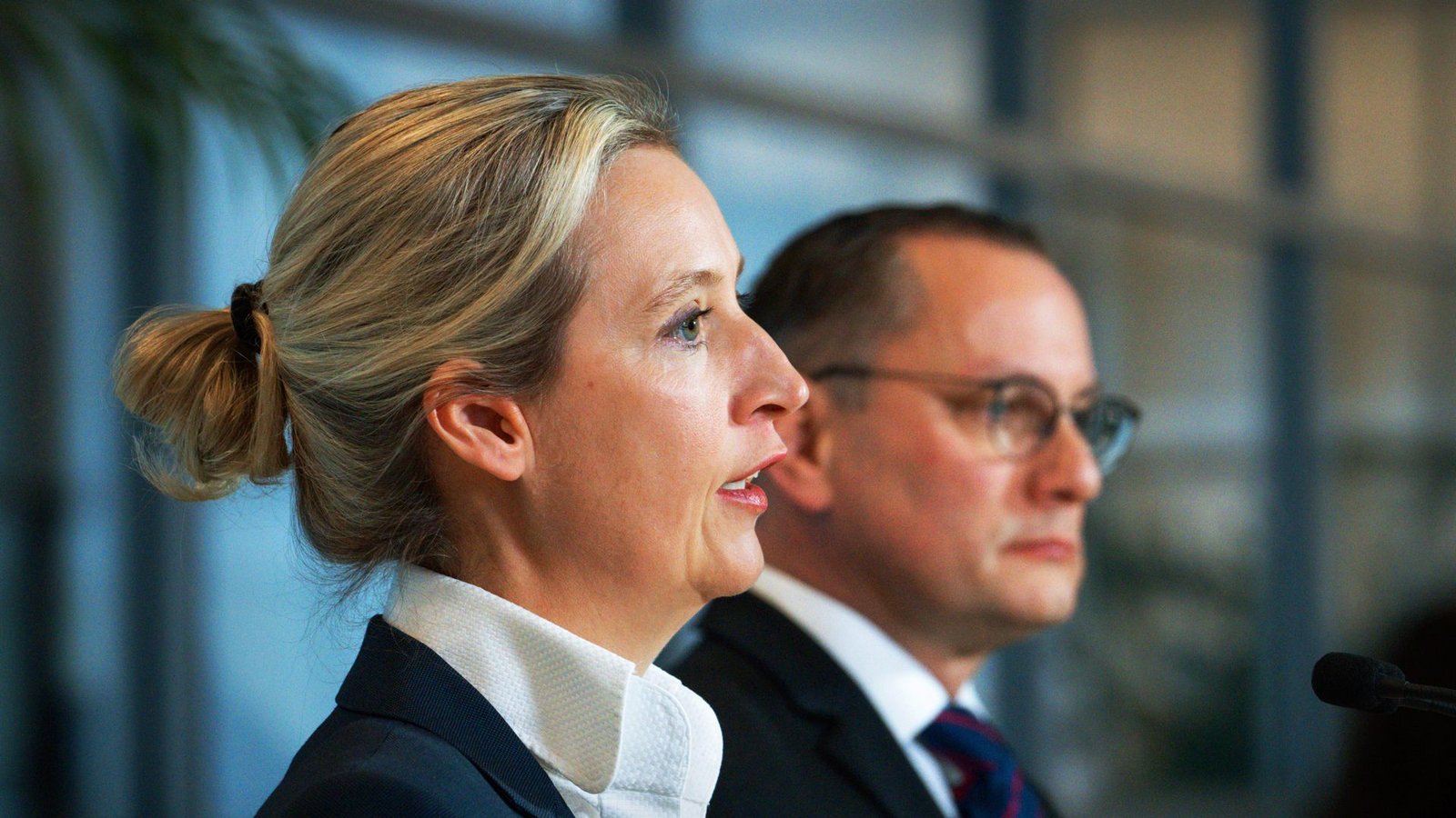 Sehen sich im Unrecht: Alice Weidel und Tino Chrupalla – die beiden Bundessprecher der AfD.Foto: imago/Political-Moments