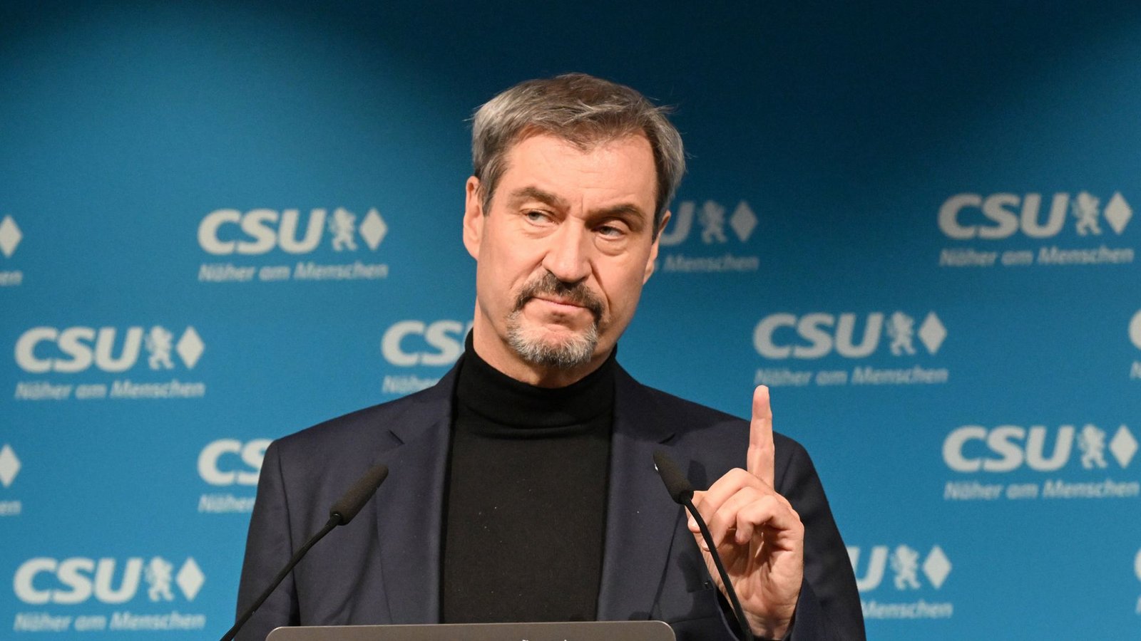 Nicht mit den Grünen, der FDP, der SPD unter Scholz: CSU-Chef Markus Söder gibt den Kurs vor.Foto: dpa/Felix Hörhager Nicht mit den Grünen, der FDP, der SPD unter Scholz: CSU-Chef Markus Söder gibt den Kurs vor.Foto: dpa/Felix Hörhager