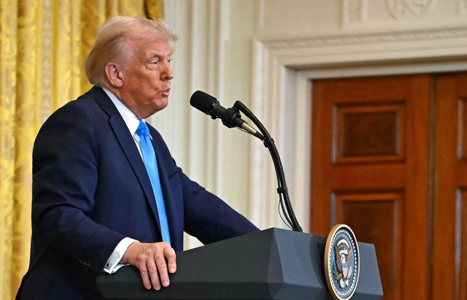 US-Präsident Donald Trump hat ein Dekret unterzeichnet, das Transgender-Athletinnen von Wettkämpfen in weiblichen Sportkategorien ausgeschlossen.<span class='image-autor'>Foto: AFP/ANDREW CABALLERO-REYNOLDS</span>