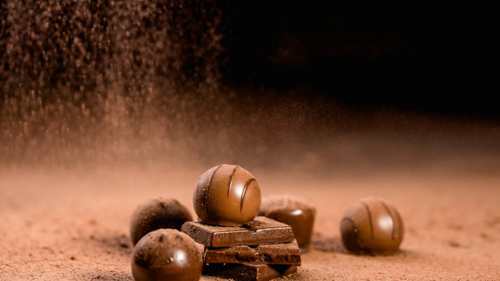 Selbstgemachte Pralinen eignen sich auch gut als Geschenk. (Symbolbild)Foto: MariaKovaleva/ Shutterstock Selbstgemachte Pralinen eignen sich auch gut als Geschenk. (Symbolbild)Foto: MariaKovaleva/ Shutterstock