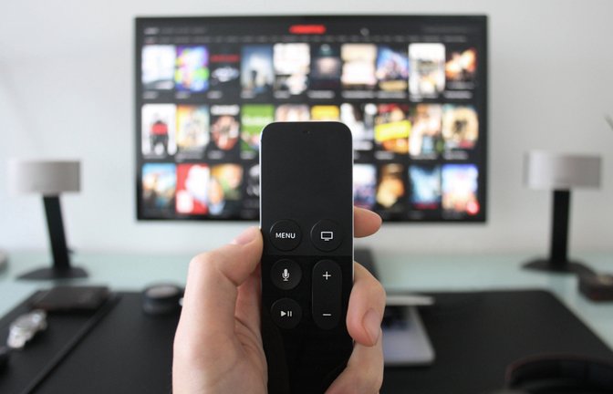 7 vs. Wild können Sie auch auf Ihrem Smart TV streamen.<span class='image-autor'>Foto: Said Fx / shutterstock.com</span>
