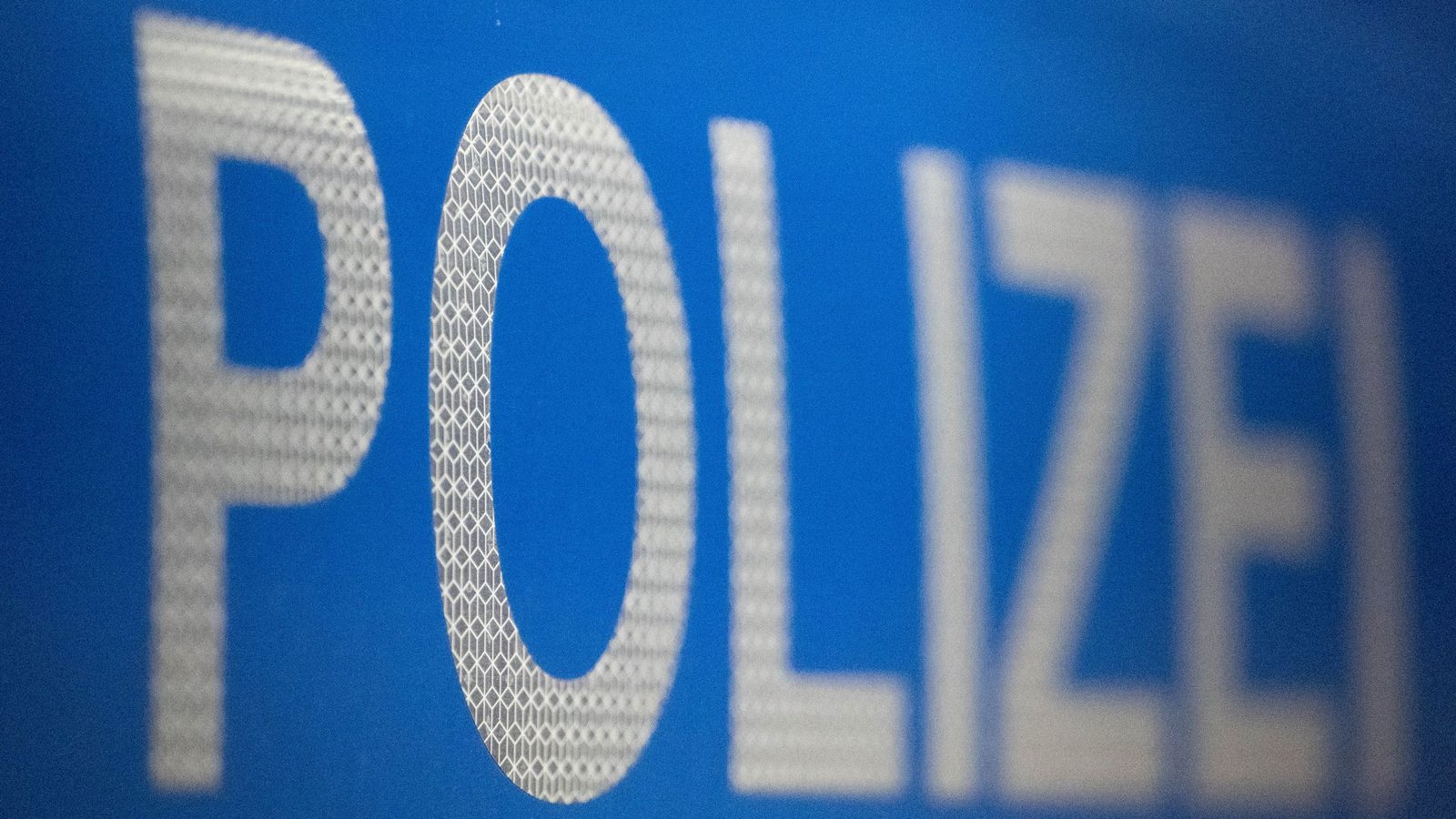 Die Polizei brachte den Mann in eine psychiatrische Klinik. (Symbolbild)Foto: Marijan Murat/dpa