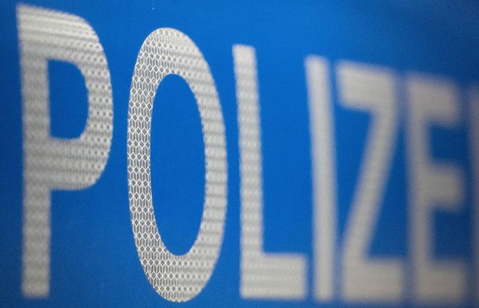 Die Polizei brachte den Mann in eine psychiatrische Klinik. (Symbolbild)<span class='image-autor'>Foto: Marijan Murat/dpa</span>