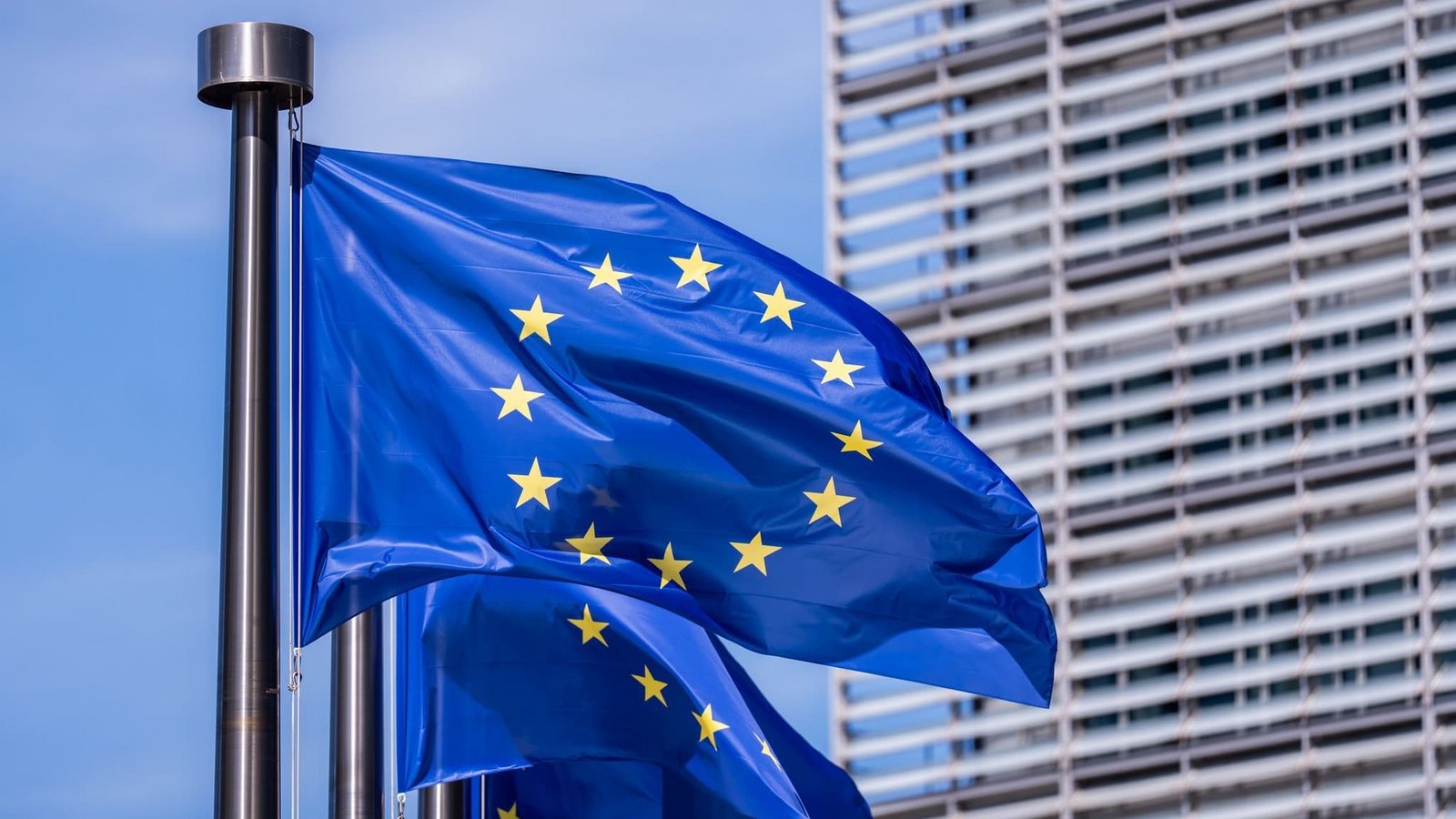 Die EU-Kommission beurteilt die neuesten US-Zölle positiv. (Archivfoto)Michael Kappeler/dpa