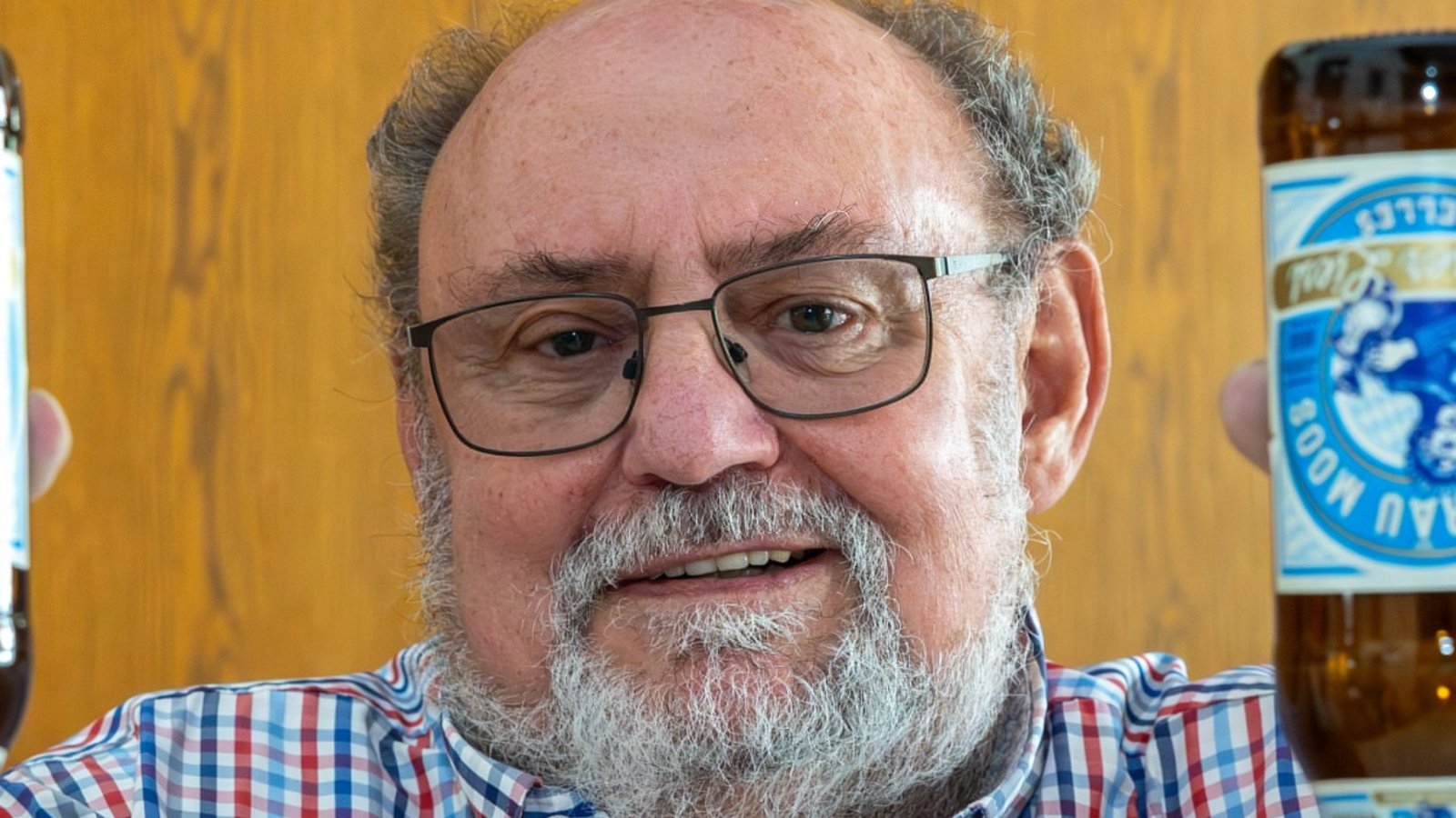 Richard Fromberger ist seit 35 Jahren trocken und hilft heute selbst anderen Menschen, ihre Sucht zu überwinden. Foto: Kalb