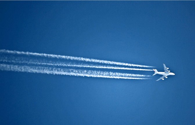 Bis das Fliegen klimaneutral ist, wird es dauern.<span class='image-autor'>Foto: tock Adobe/Amadeus Persicke</span>