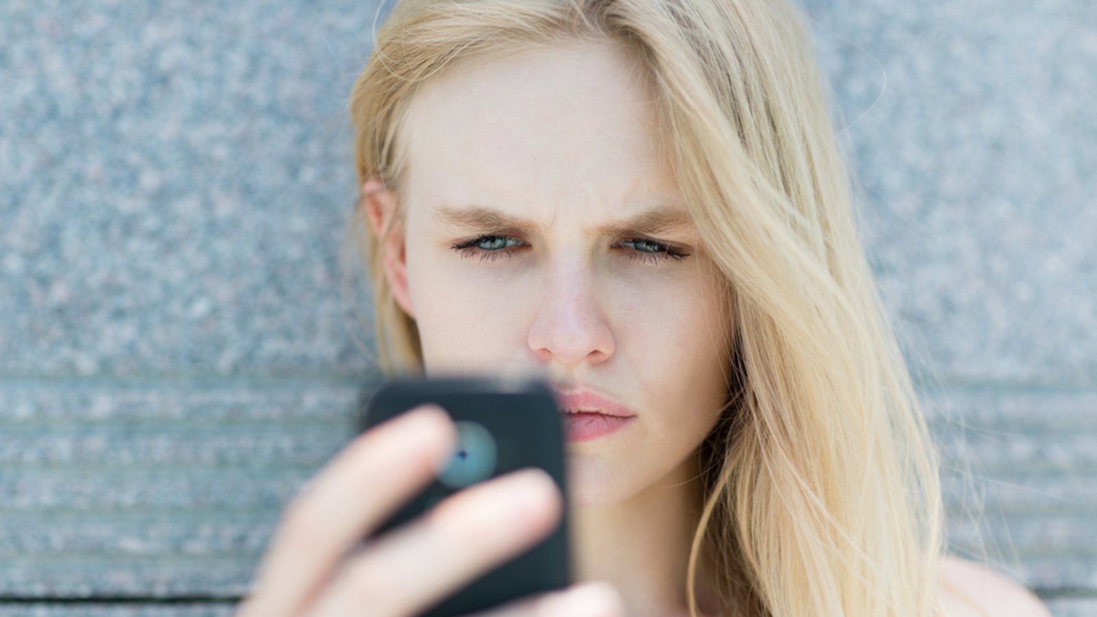 Diese Tipps helfen bei der Meldung "Handy nicht im Netz registriert"Foto: PKpix / shutterstock.com Diese Tipps helfen bei der Meldung "Handy nicht im Netz registriert"Foto: PKpix / shutterstock.com