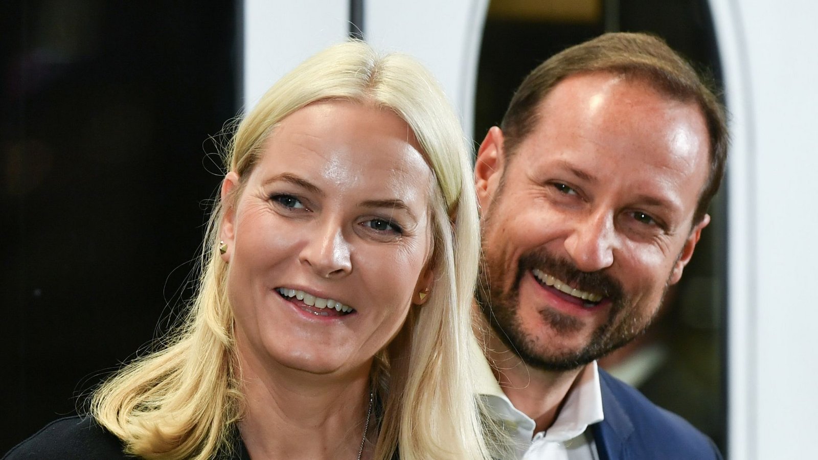 Haakon, Kronprinz von Norwegen, und Kronprinzessin Mette-Marit planen in diesem Jahr eine gemeinsame Geburtstagsparty im Sommer.Foto: Jens Kalaene/dpa-Zentralbild/dpa