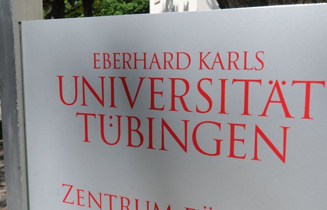 Graf Eberhard von Württemberg und Herzog Karl Eugen sind die Namensgeber der Universität. (Archivbild)<span class='image-autor'>Foto: dpa/Franziska Kraufmann</span>