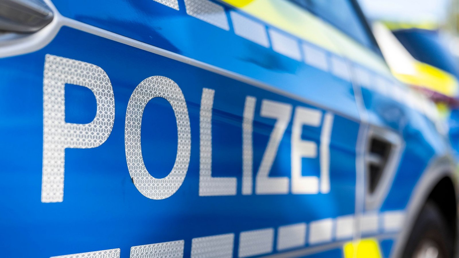Die Polizei ist am Rathaus in Lengerich in einem Großeinsatz. (Symbolbild)Foto: David Inderlied/dpa Die Polizei ist am Rathaus in Lengerich in einem Großeinsatz. (Symbolbild)Foto: David Inderlied/dpa
