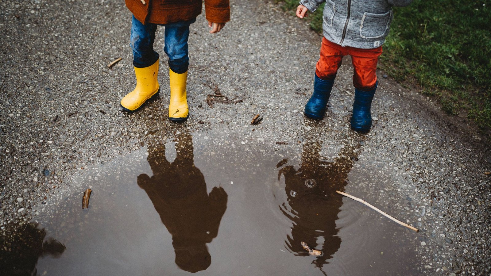 Hitze adé? Mitten in der Ferienzeit schlägt das Wetter um.Foto: imago images/Cavan Images/Cavan Images via www.imago-images.de Hitze adé? Mitten in der Ferienzeit schlägt das Wetter um.Foto: imago images/Cavan Images/Cavan Images via www.imago-images.de