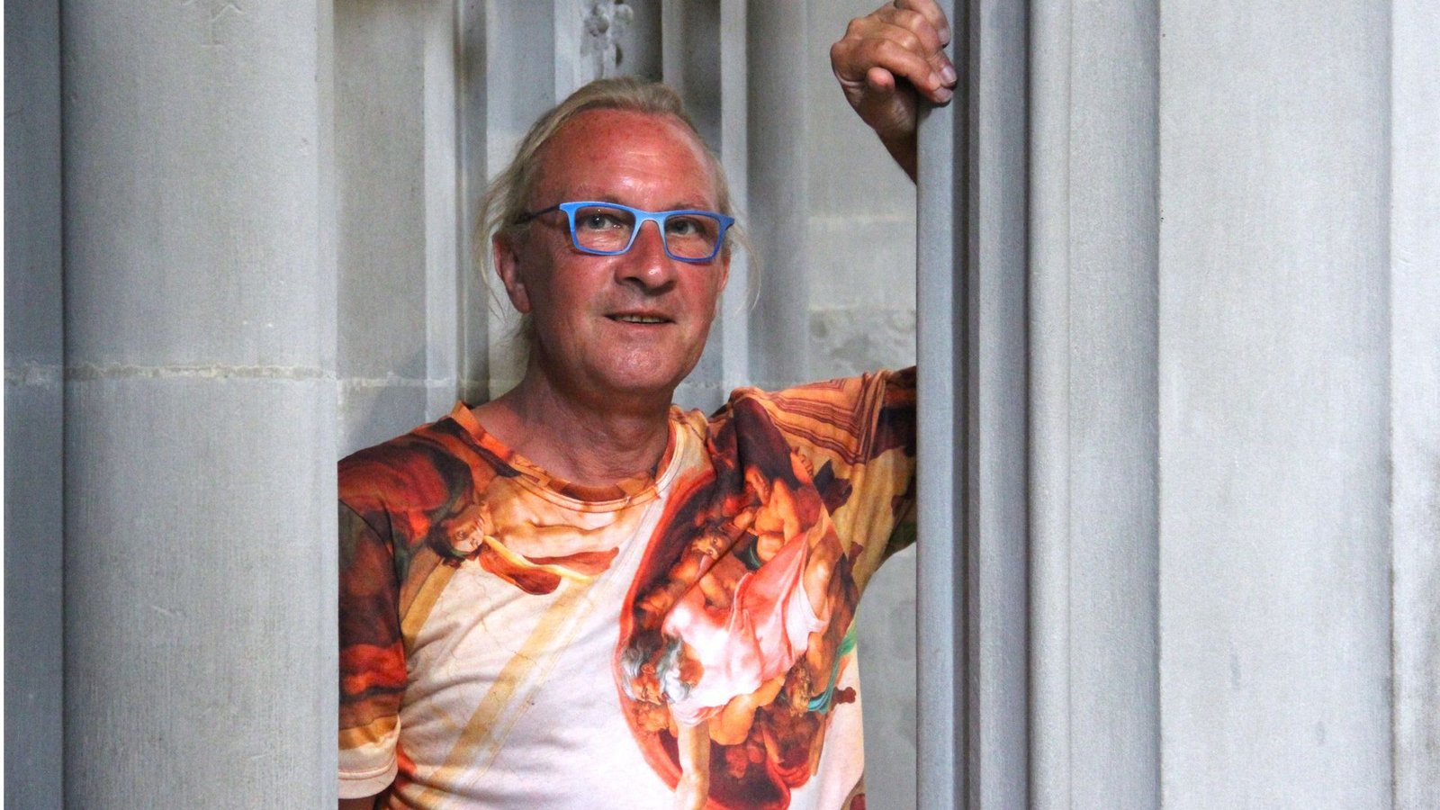 Der Stadtführer lehnt sich an sein MünsterFoto: Uli Fricker Der Stadtführer lehnt sich an sein MünsterFoto: Uli Fricker