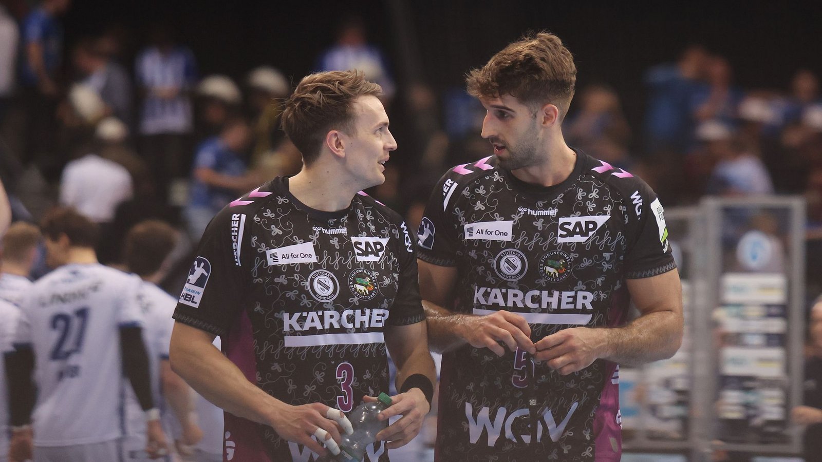 Max Häfner (li.), Antonio Serradilla: Zwei wichtige Punkte gewonnen.Foto: Baumann/Hansi Britsch Max Häfner (li.), Antonio Serradilla: Zwei wichtige Punkte gewonnen.Foto: Baumann/Hansi Britsch