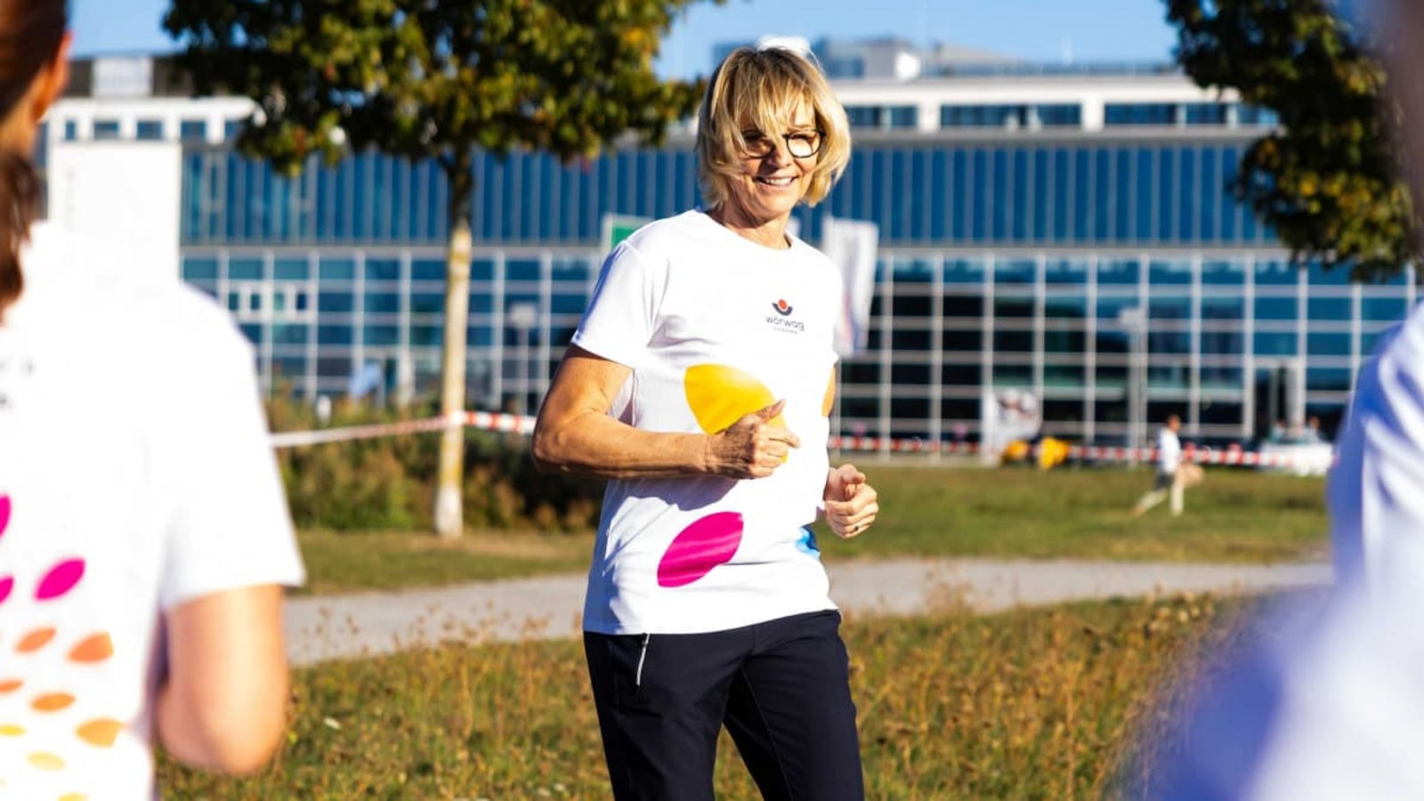 Heike Drechsler schnürte die Laufschuhe und ging mit Wörwag Pharma auf die fünf Kilometer lange Strecke beim Flugfeld-Firmenlauf.Wörwag