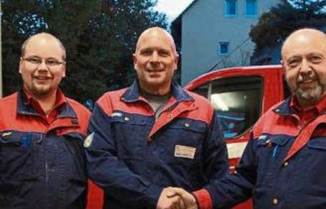 Gratulation für Robert Joos (Mitte). Foto: p