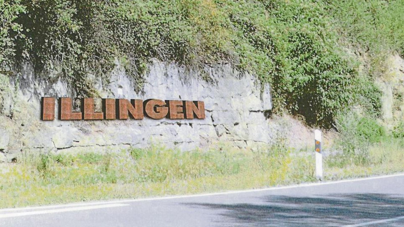 An der Vaihinger Straße sollen die Buchstaben an der Felswand befestigt werden. So könnte es aussehen. Fotos: Architekturbüro Stahl An der Vaihinger Straße sollen die Buchstaben an der Felswand befestigt werden. So könnte es aussehen. Fotos: Architekturbüro Stahl