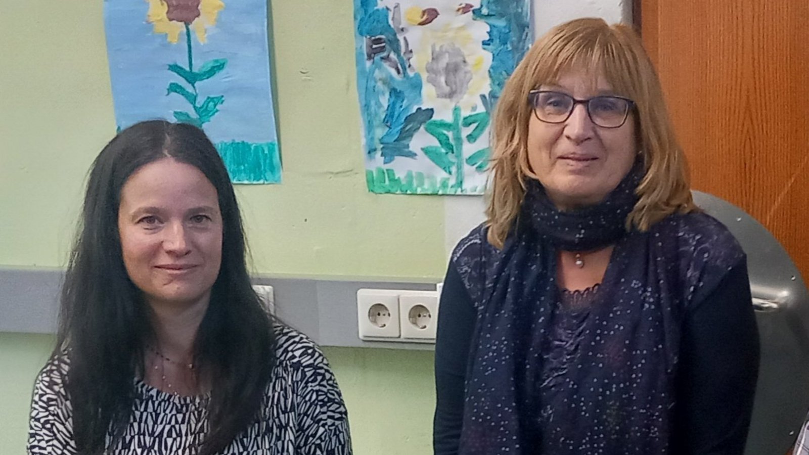 Stehen gemeinsam Schülern, Eltern und Lehrkräften bei Problemen zur Seite (von links): Fachleiterin Lena Frey, Schulsozialarbeiterin Doris Bothner und Schulleiter Rainer Graef. Foto: Glemser