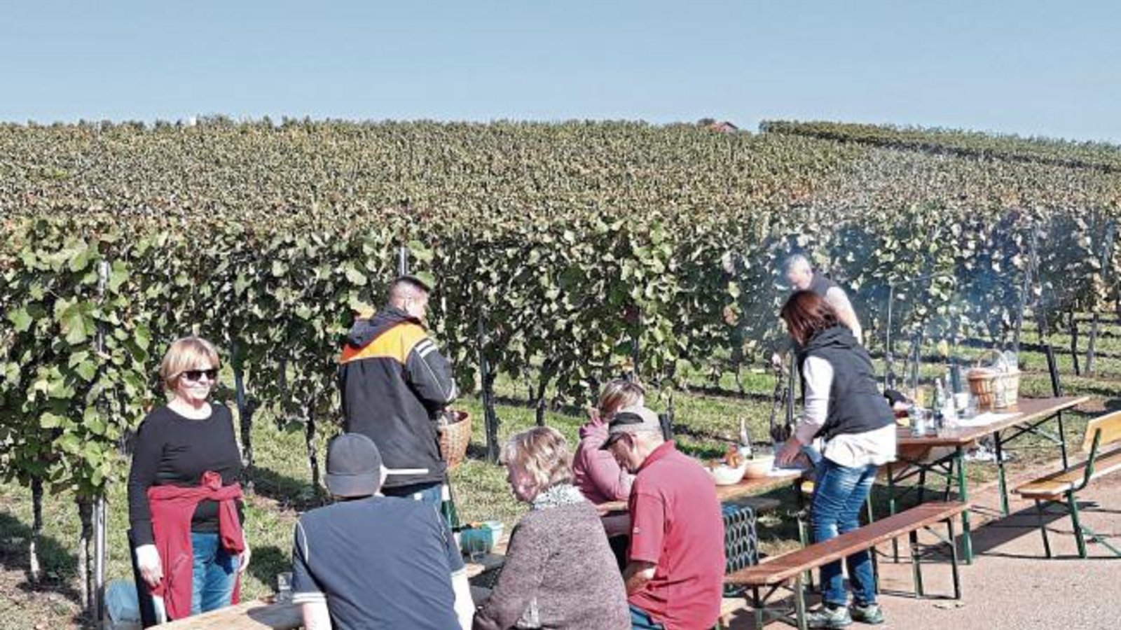 Ihren eigenen „Horrheimer Herbst“ feierte diese Familie bei schönstem Sonnenschein in den Weinbergen. Foto: Kraft-von Hausen Ihren eigenen „Horrheimer Herbst“ feierte diese Familie bei schönstem Sonnenschein in den Weinbergen. Foto: Kraft-von Hausen