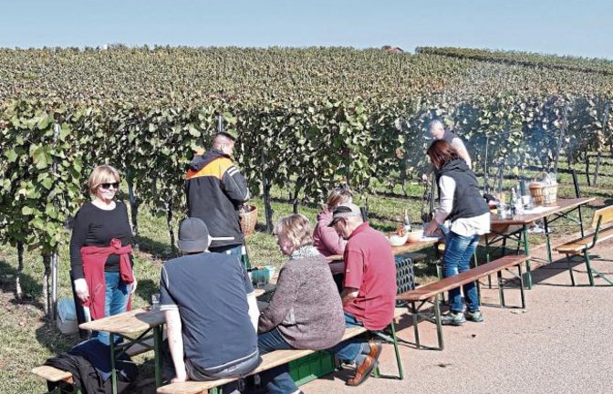 Ihren eigenen „Horrheimer Herbst“ feierte diese Familie bei schönstem Sonnenschein in den Weinbergen.  Foto: Kraft-von Hausen